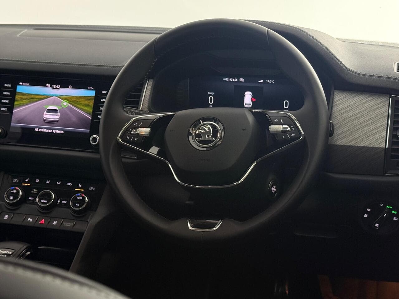 Skoda Kodiaq thumbnail Steering Wheel