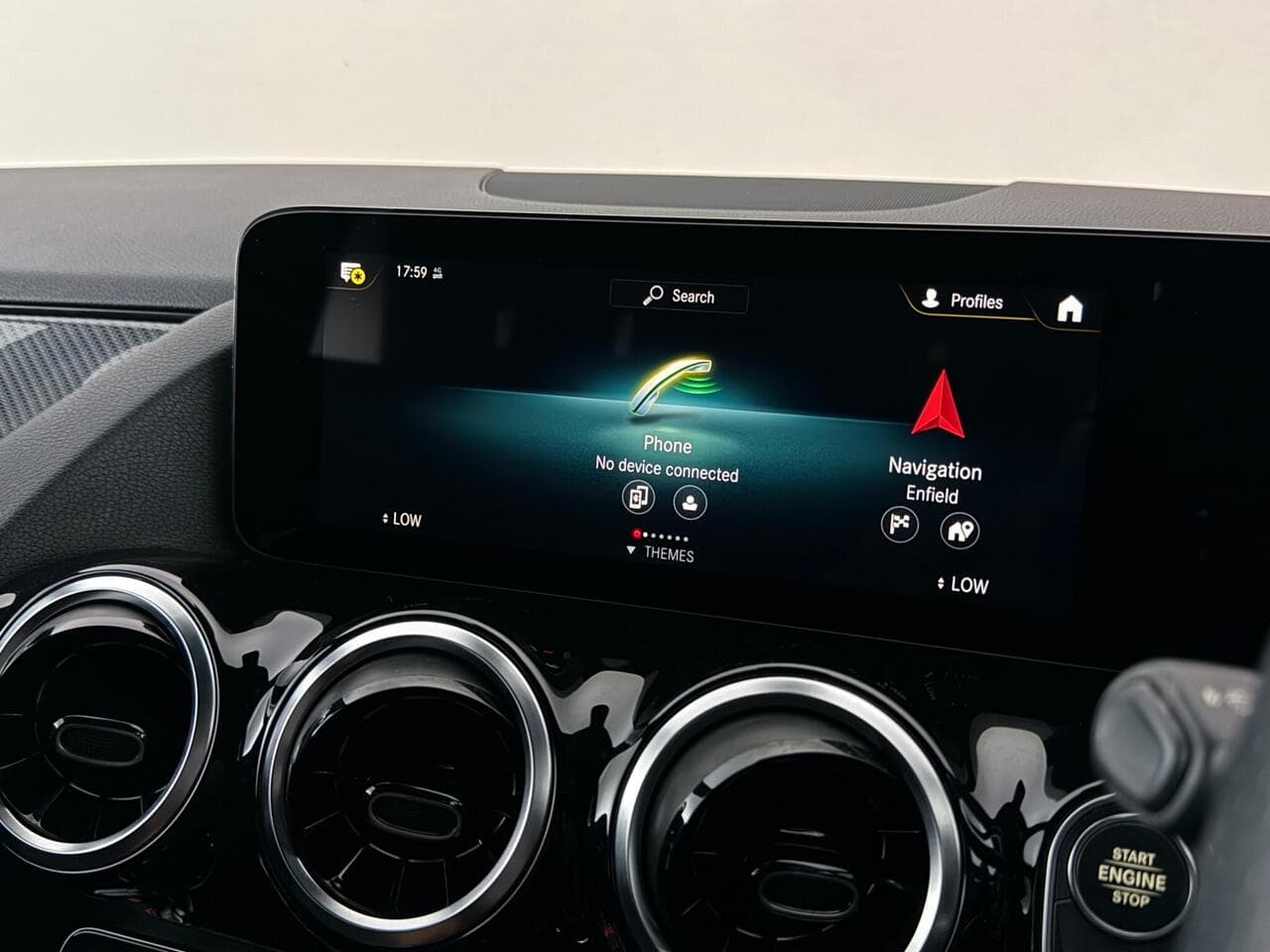 Mercedes-Benz GLA thumbnail Infotainment System