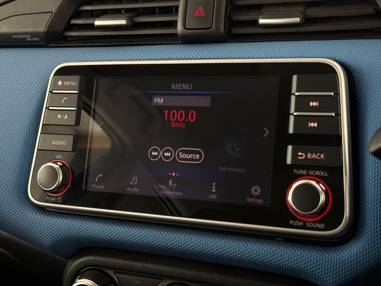 Nissan Micra thumbnail Infotainment System