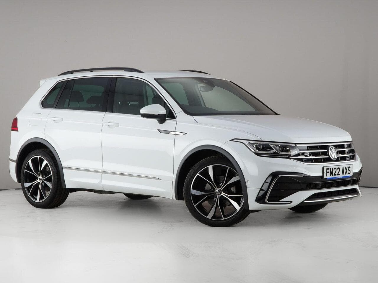 Volkswagen Tiguan - Volkswagen Tiguan 1.5 TSI R-Line DSG Euro 6 (s/s) 5dr