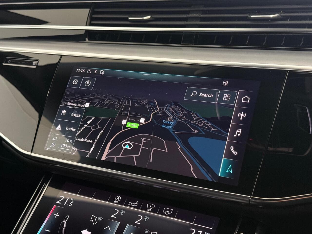 Audi A8 thumbnail Infotainment System
