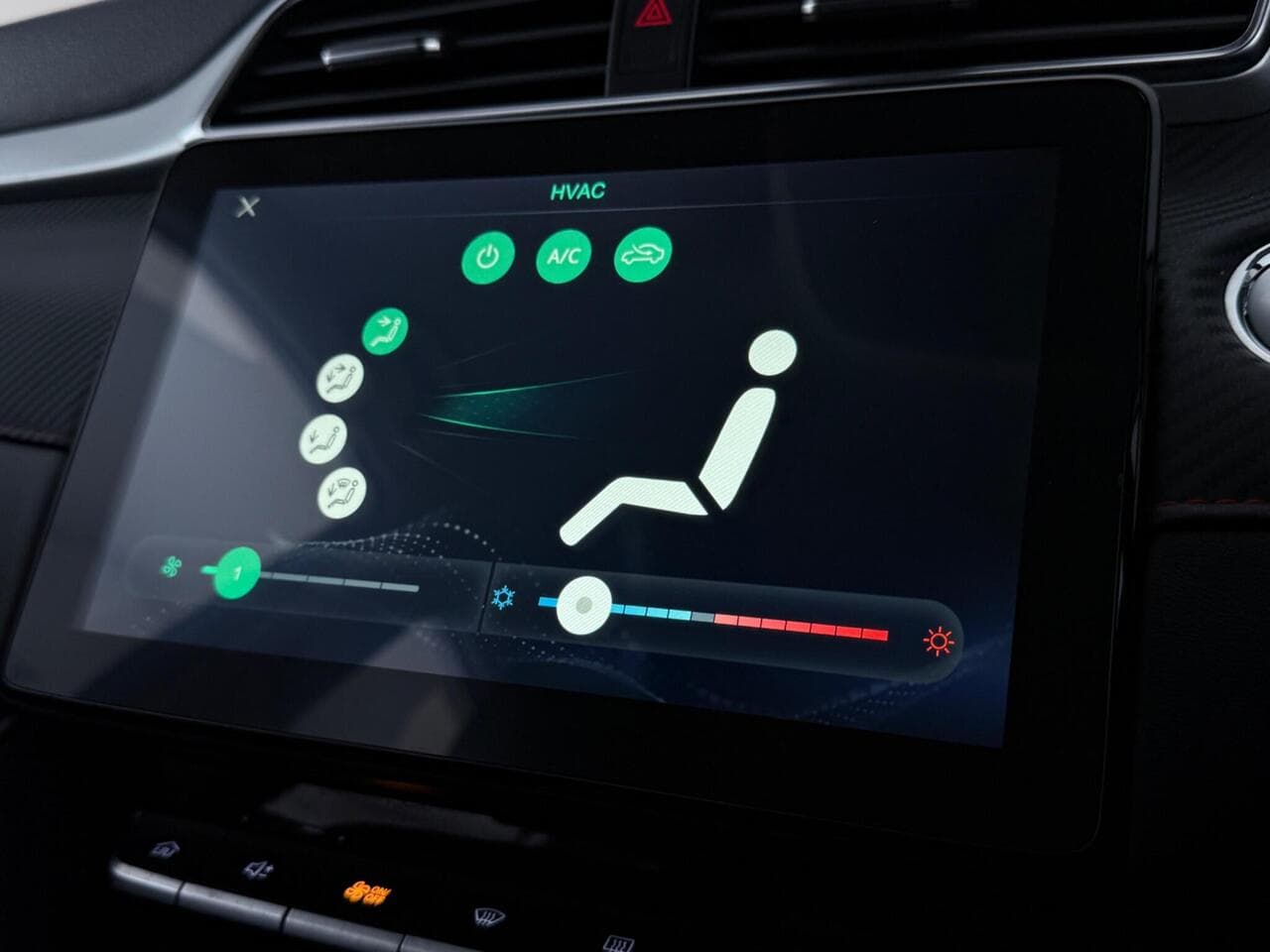 MG MG ZS thumbnail Infotainment System