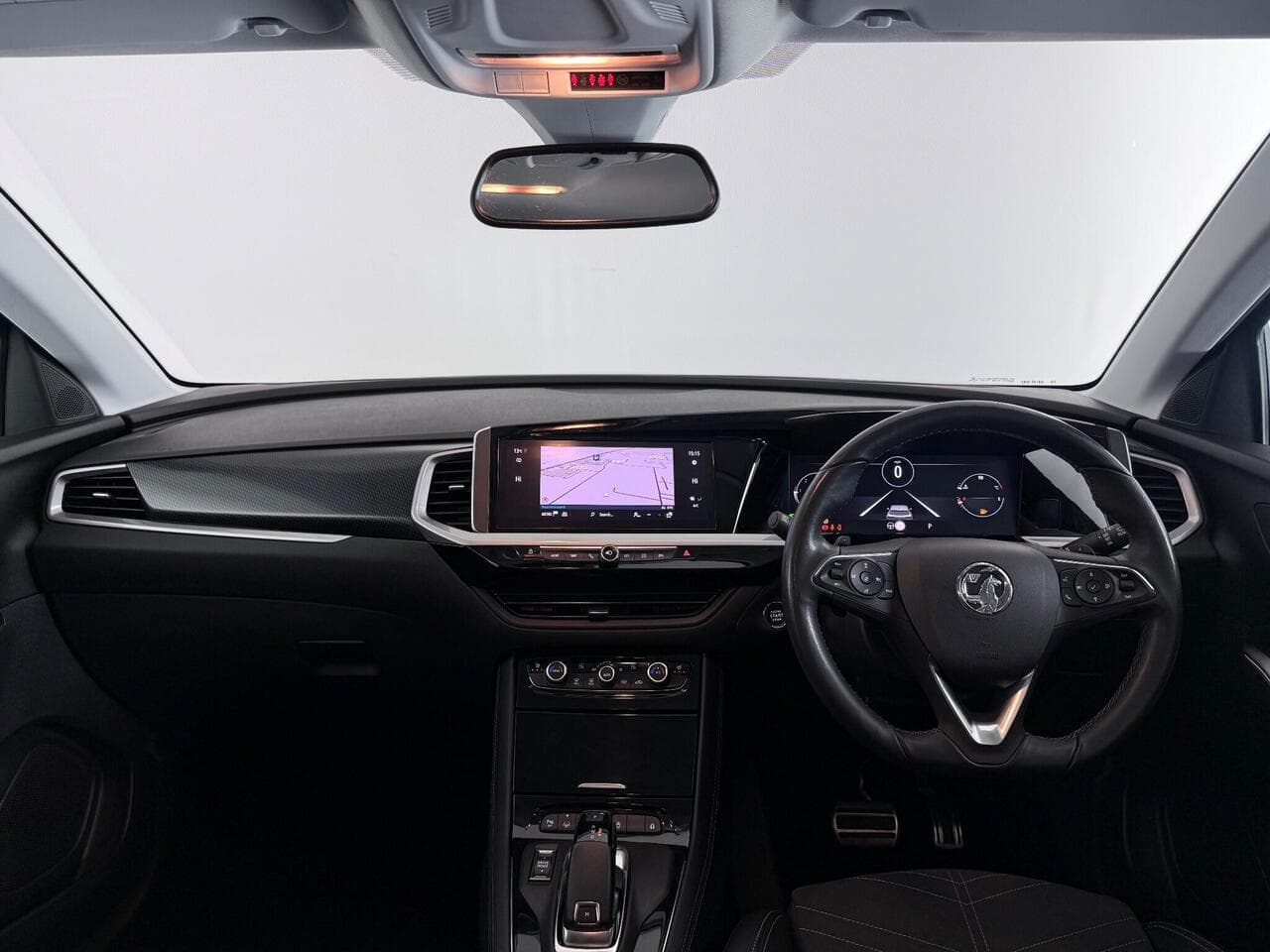 Vauxhall Grandland thumbnail Interior Front