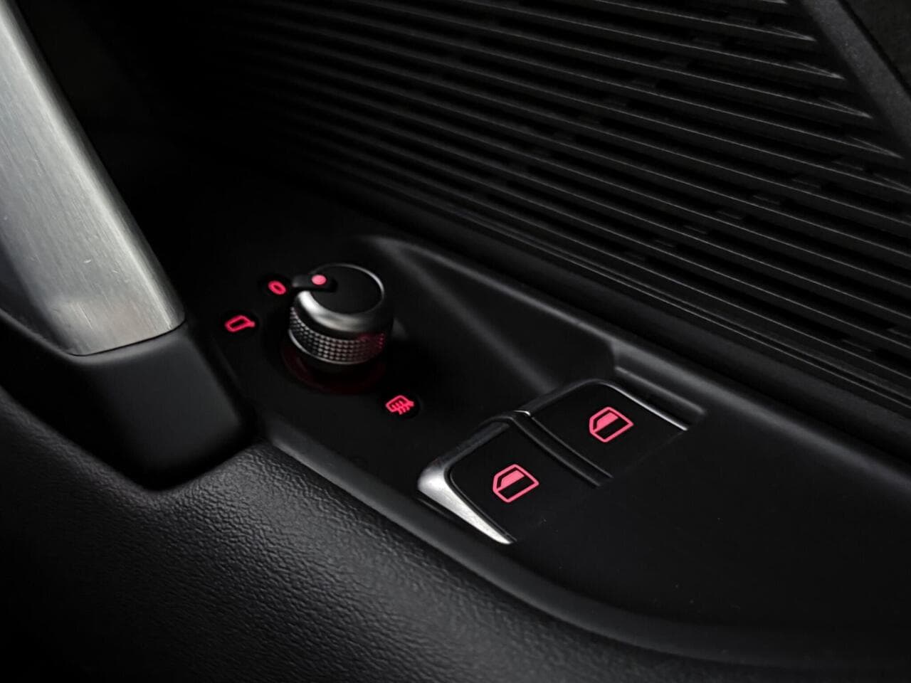 Audi TT thumbnail Misc Controls