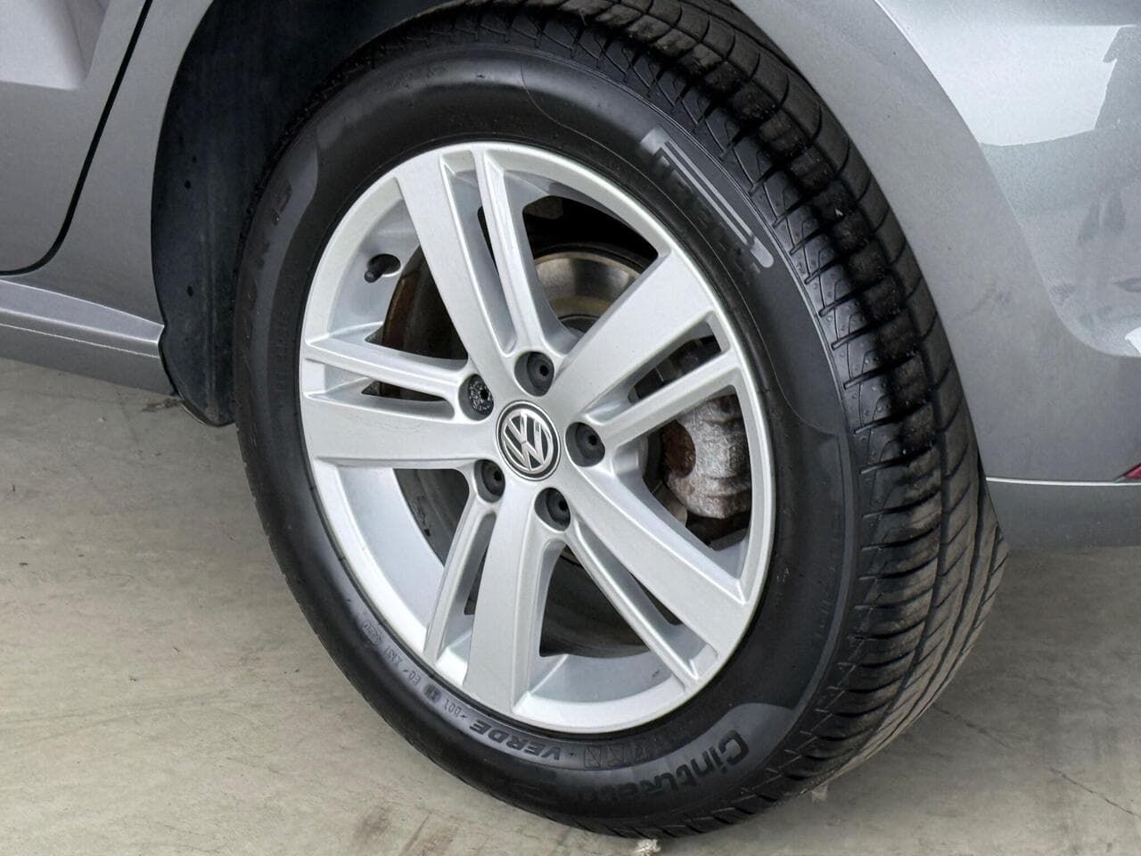 Volkswagen Polo thumbnail Wheel