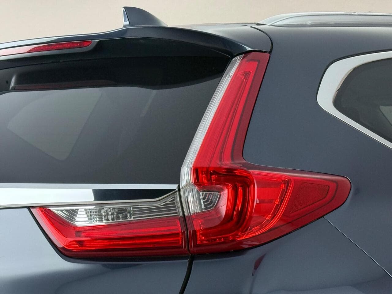 Honda CR-V thumbnail Lights Rear