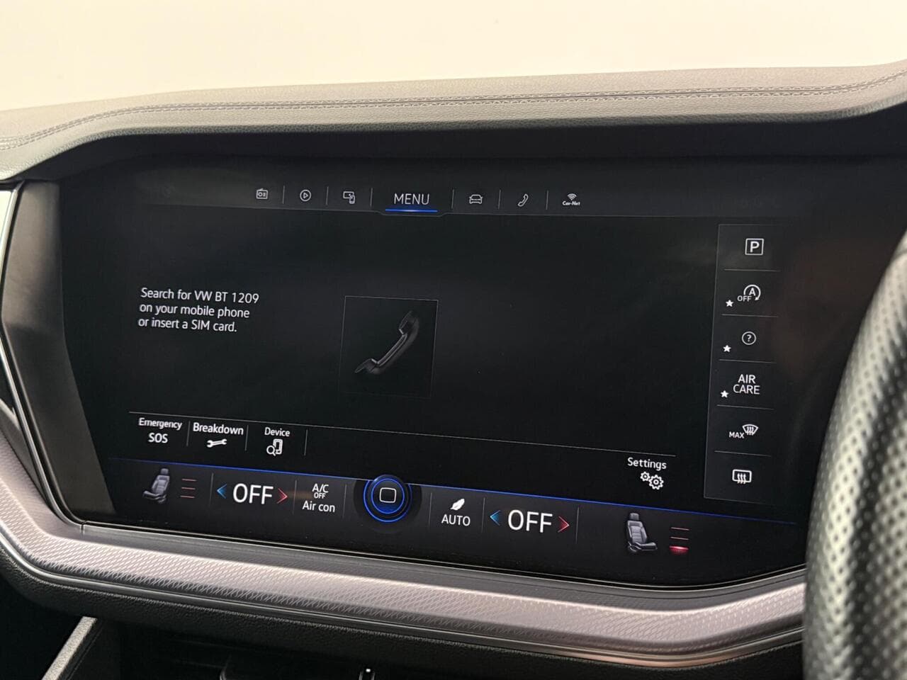 Volkswagen Touareg thumbnail Infotainment System