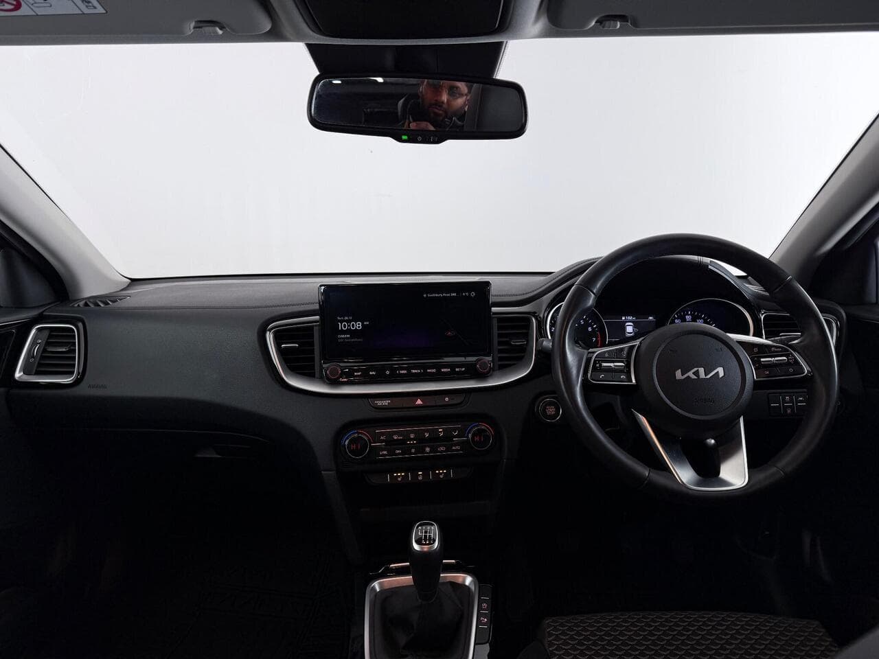 Kia XCeed thumbnail Interior Front