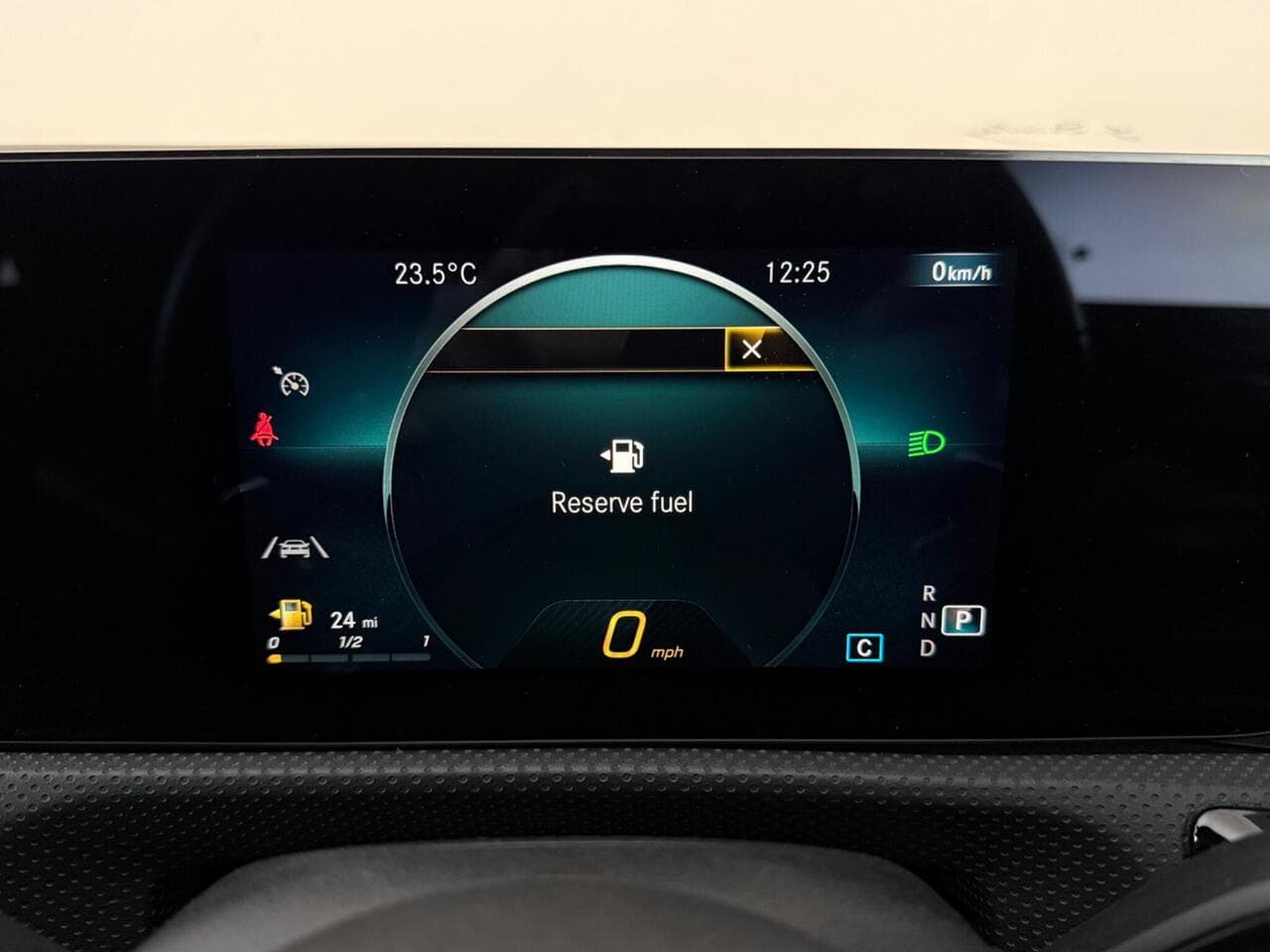 Mercedes-Benz A Class thumbnail Infotainment System