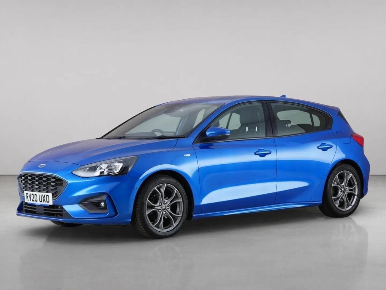 Ford Focus thumbnail Front Left