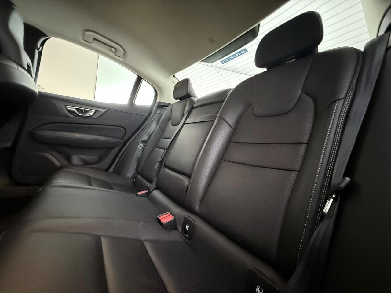 Volvo S60 thumbnail Seats Rear
