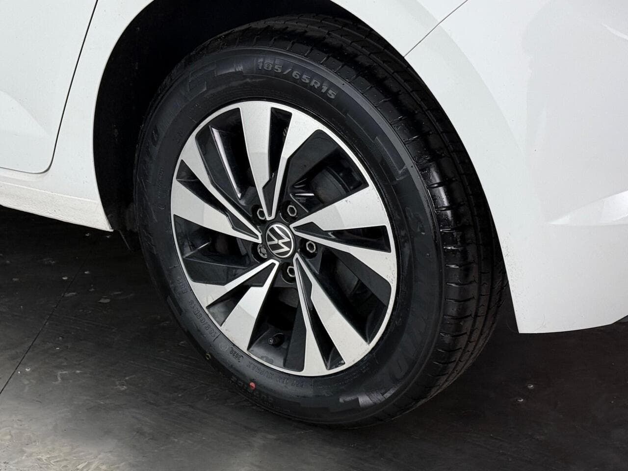Volkswagen Polo thumbnail Wheel