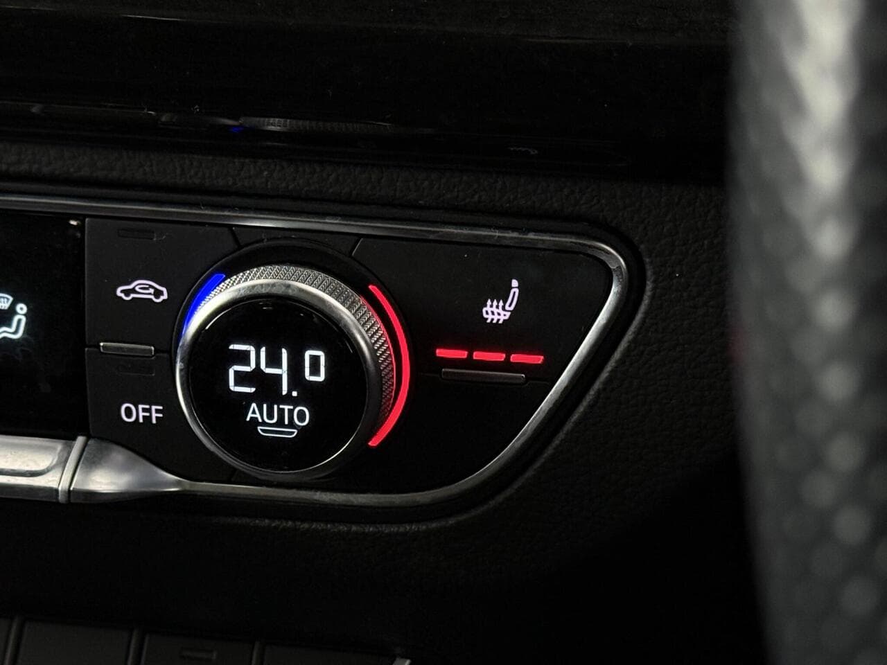 Audi Q5 thumbnail Misc Controls