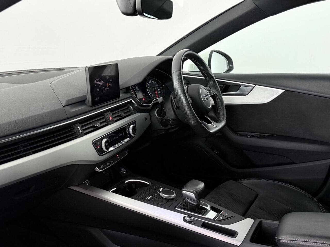 Audi A5 thumbnail Interior Front