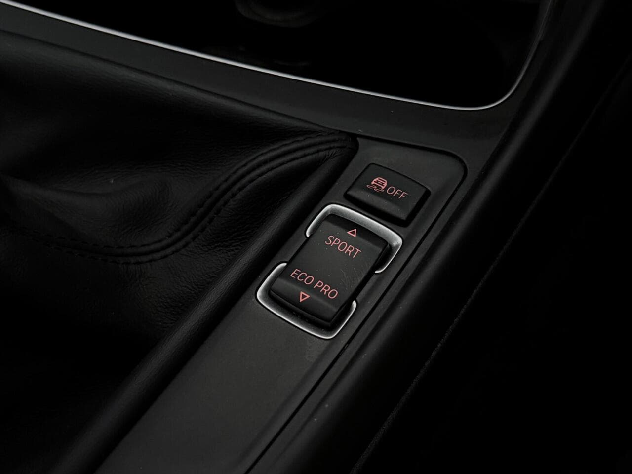 BMW 2 Series thumbnail Misc Controls