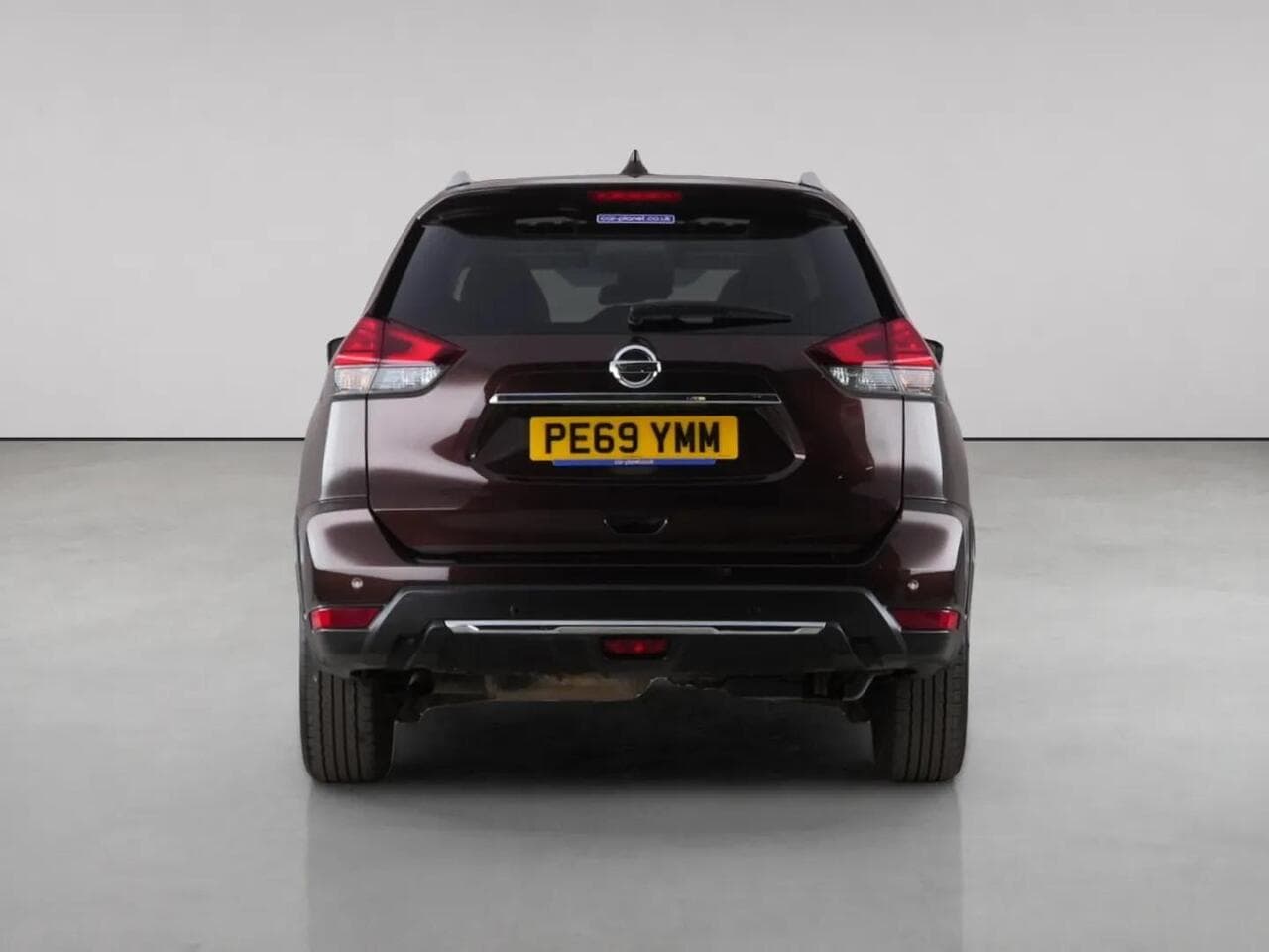 Nissan X-Trail thumbnail Rear
