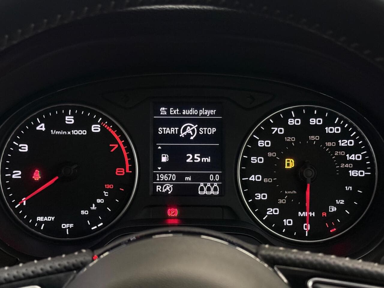 Audi Q2 thumbnail Driver Instruments