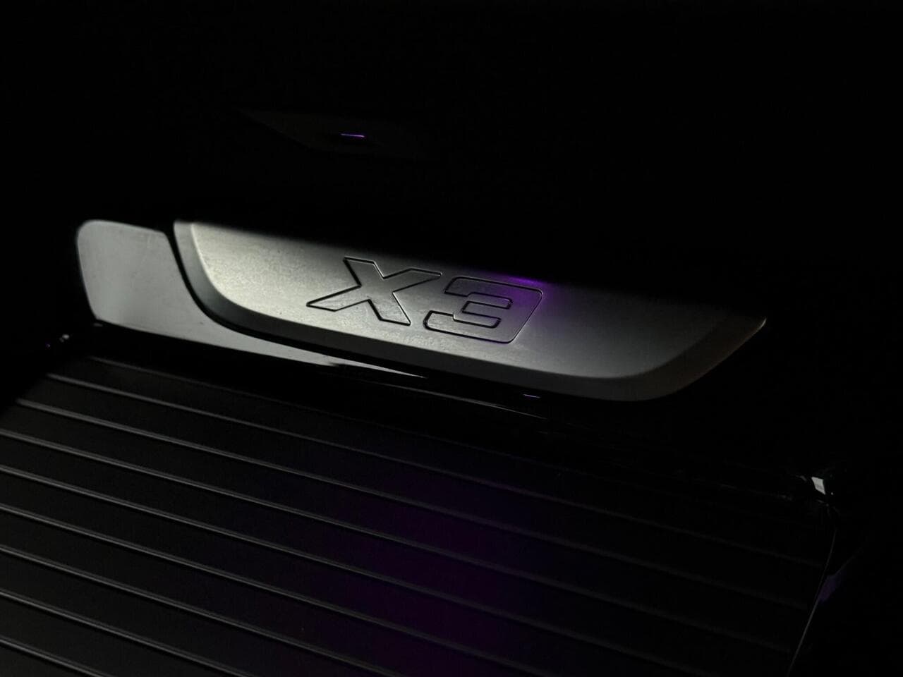 BMW X3 thumbnail Misc Controls