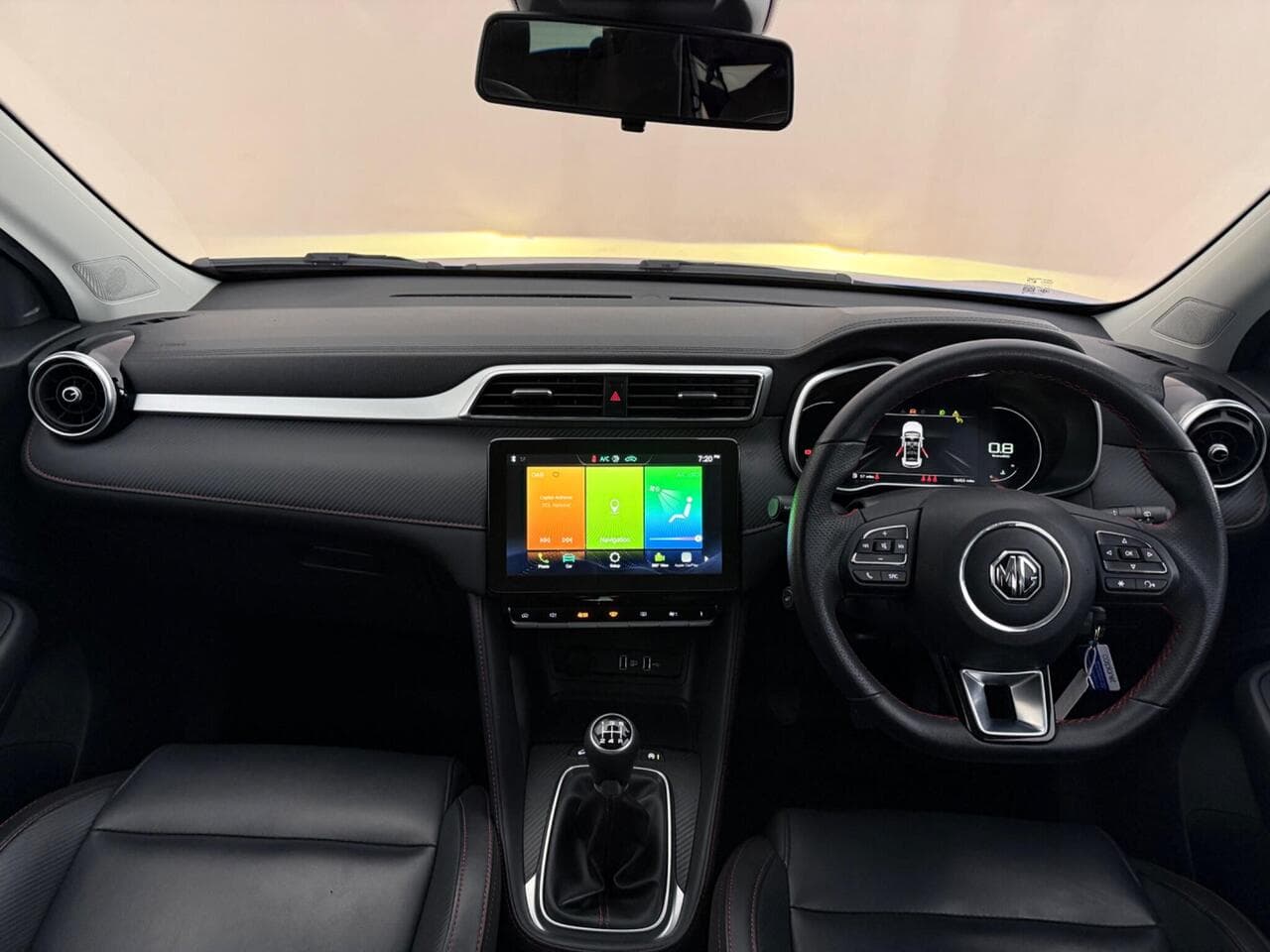 MG MG ZS thumbnail Interior Front