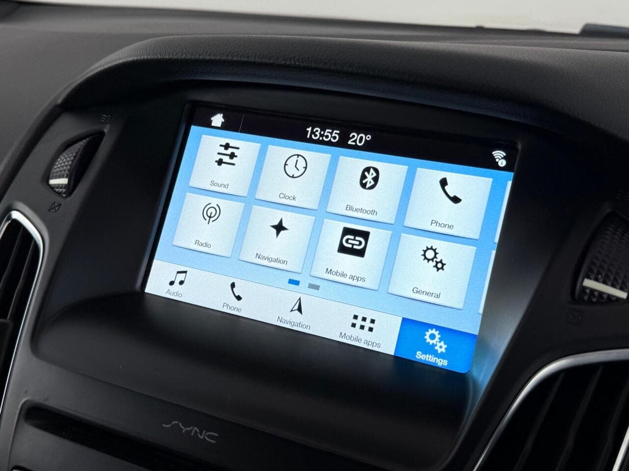 Ford Focus thumbnail Infotainment System