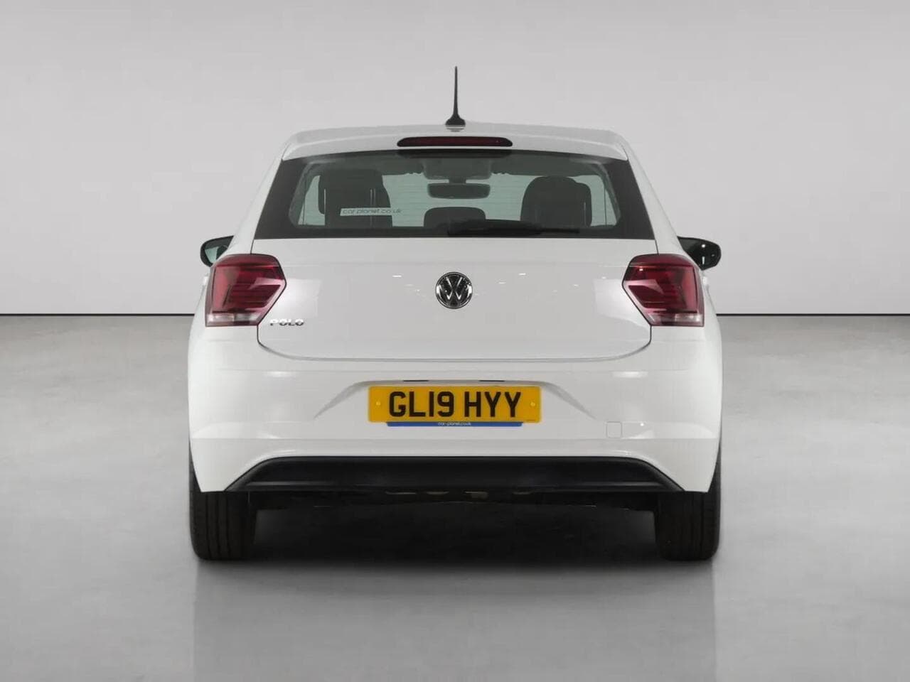 Volkswagen Polo thumbnail Rear