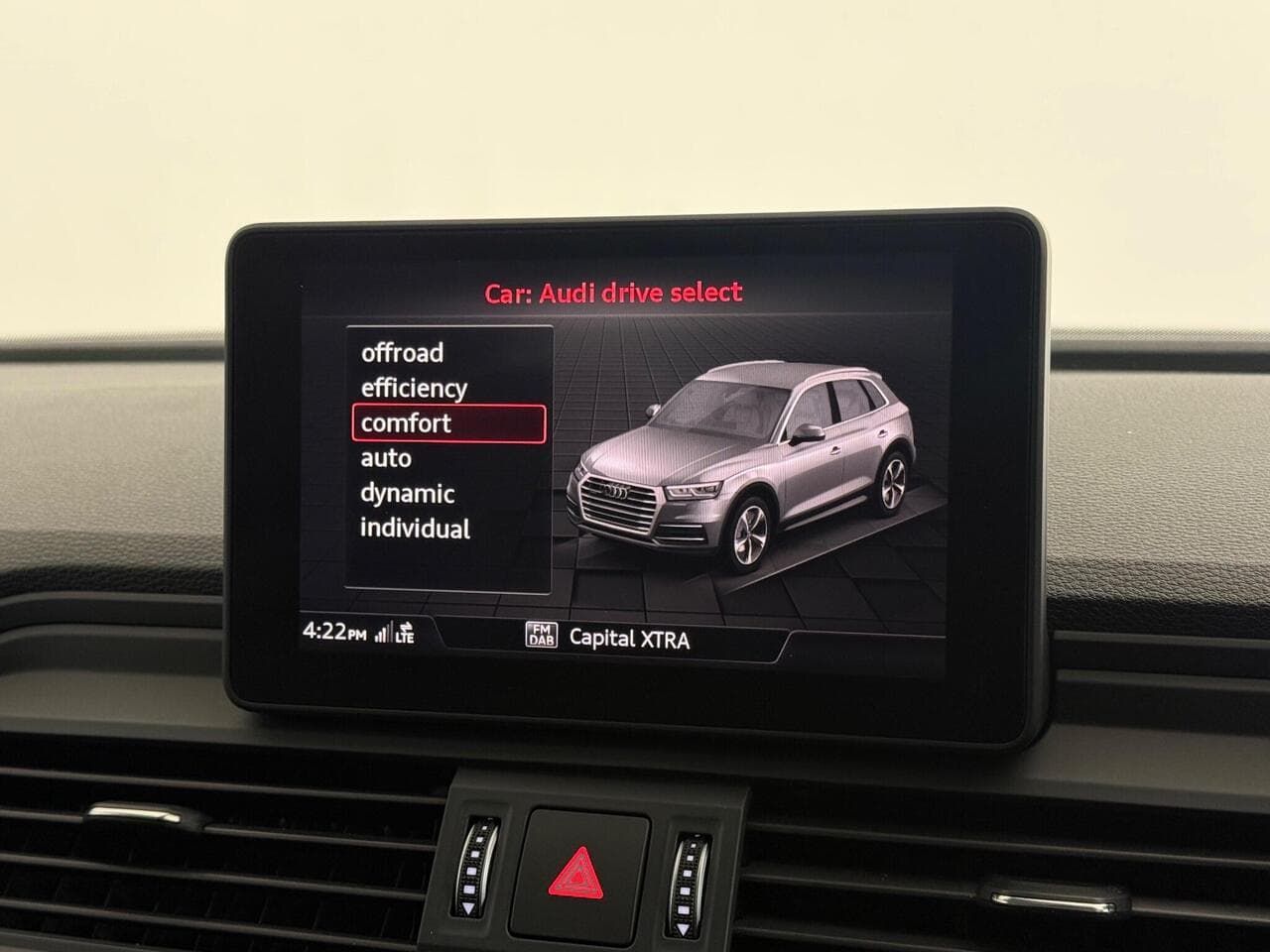 Audi Q5 thumbnail Infotainment System
