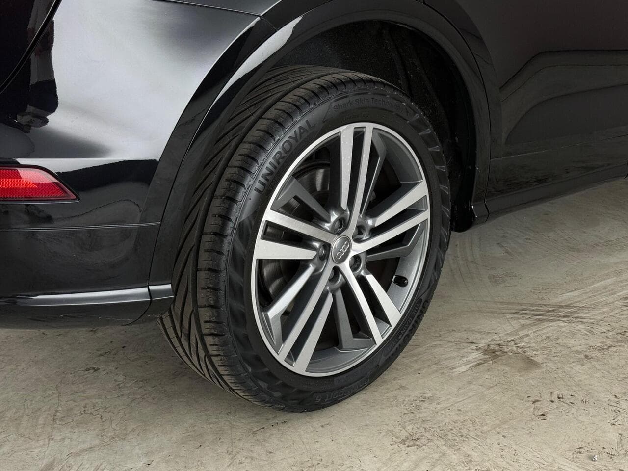 Audi Q5 thumbnail Wheel