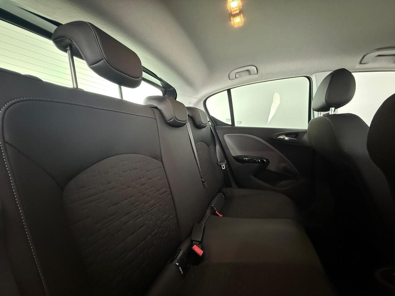 Vauxhall Corsa thumbnail Seats Rear