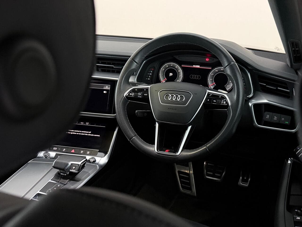Audi A6 Saloon thumbnail Steering Wheel