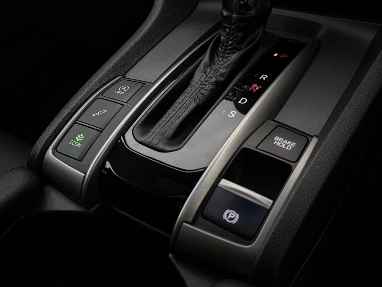 Honda Civic thumbnail Misc Controls