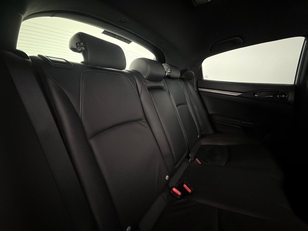 Honda Civic thumbnail Seats Rear