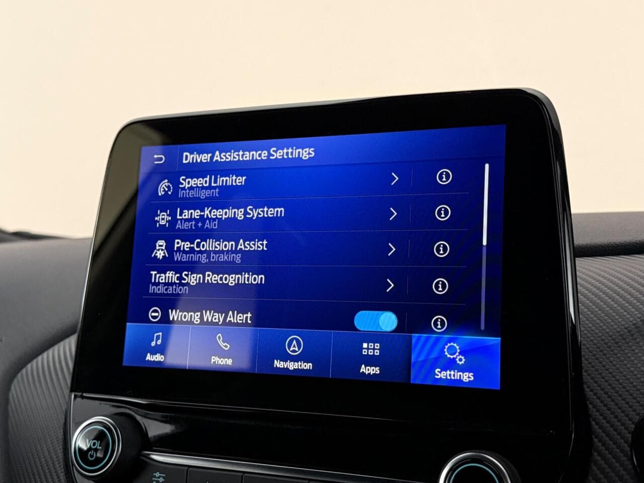 Ford Puma thumbnail Infotainment System