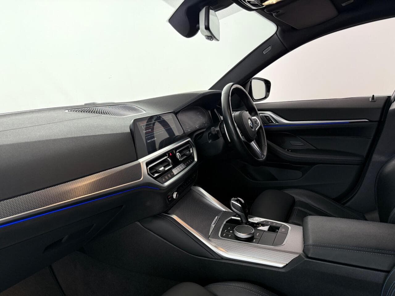BMW 4 Series Gran Coupe thumbnail Interior Front