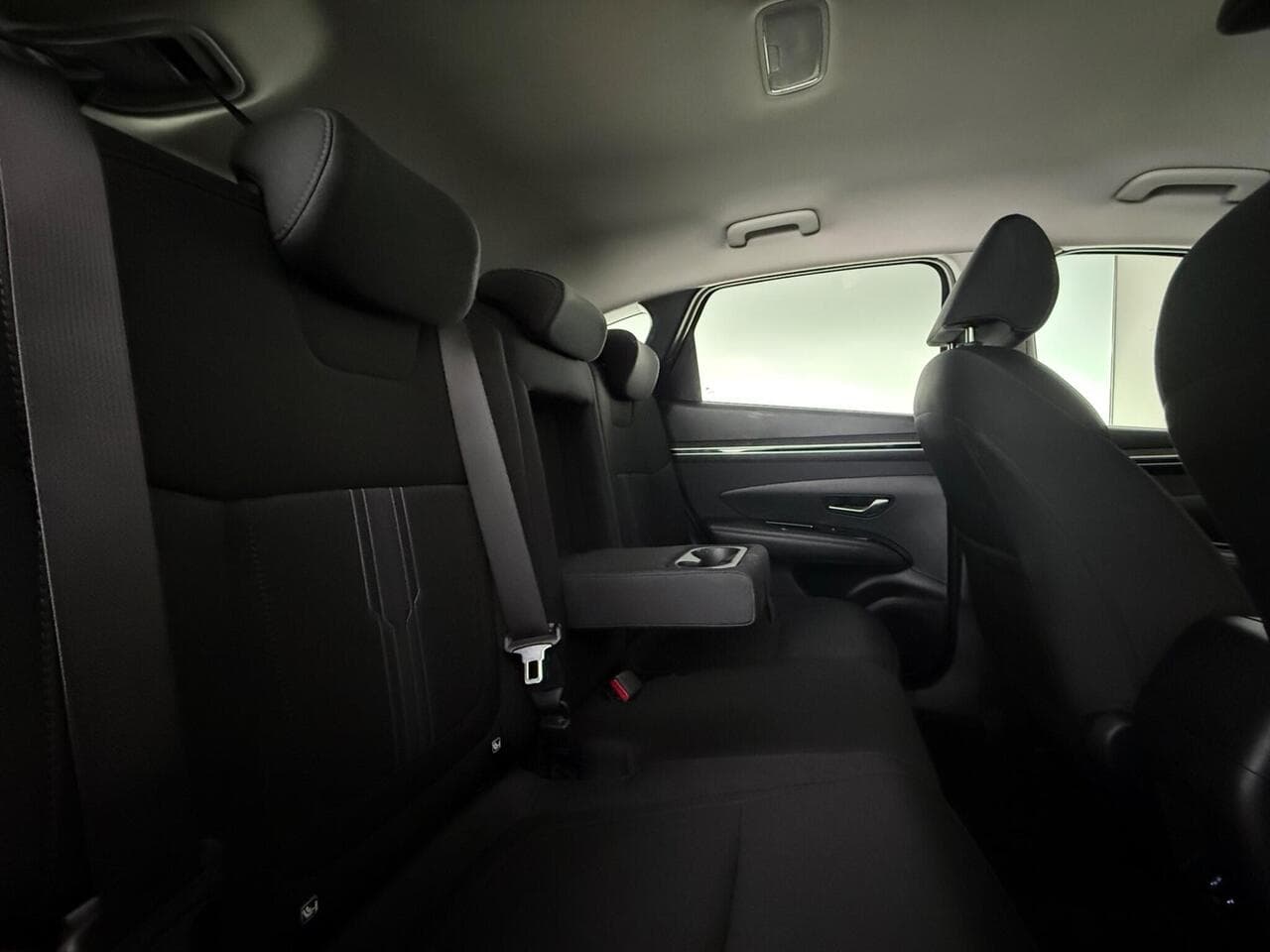 Hyundai TUCSON thumbnail Seats Rear