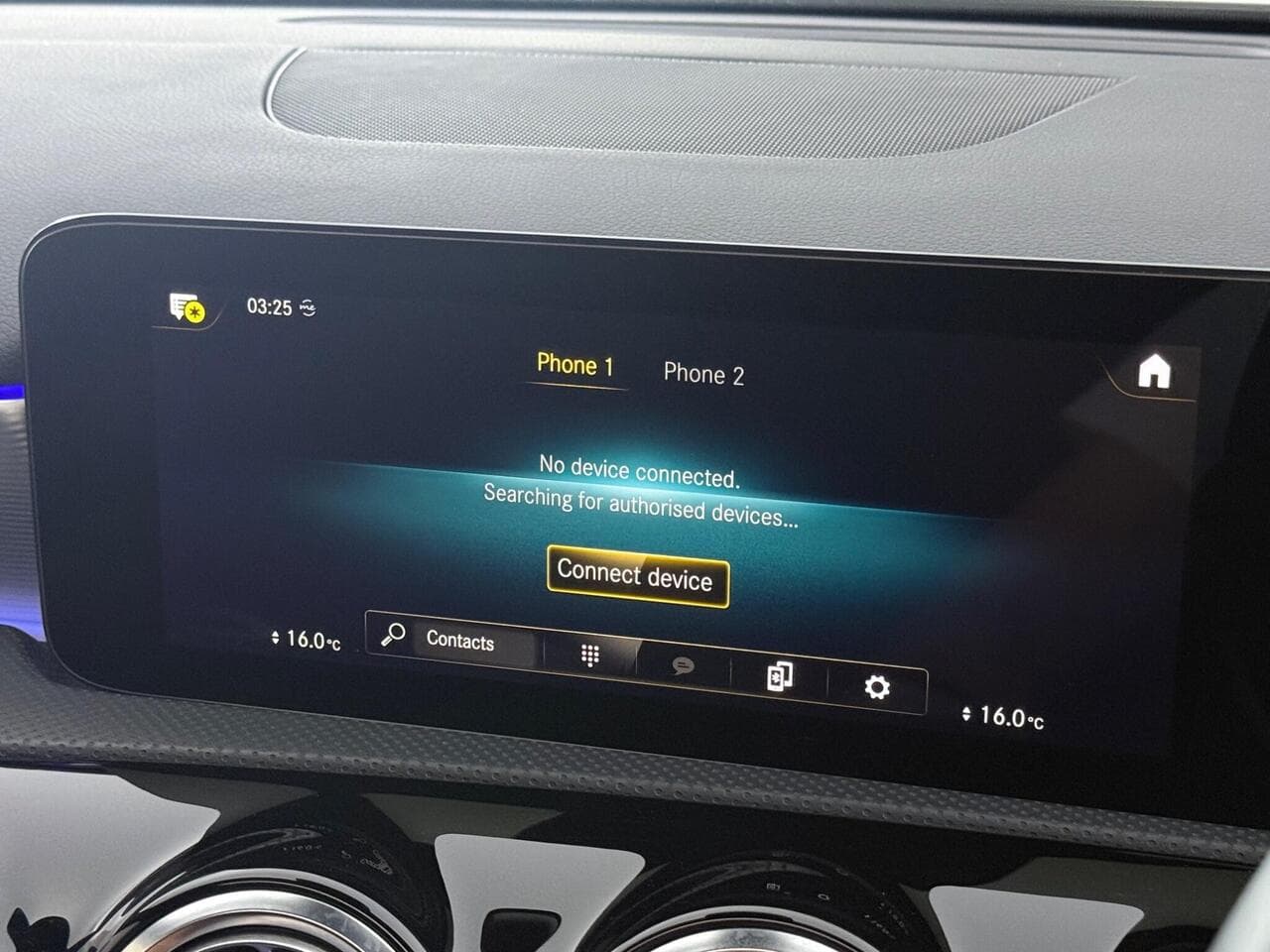 Mercedes-Benz A Class thumbnail Infotainment System