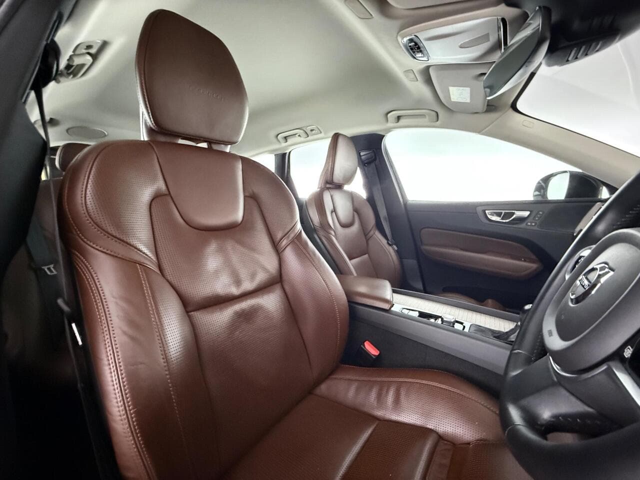 Volvo XC60 thumbnail Seat Driver