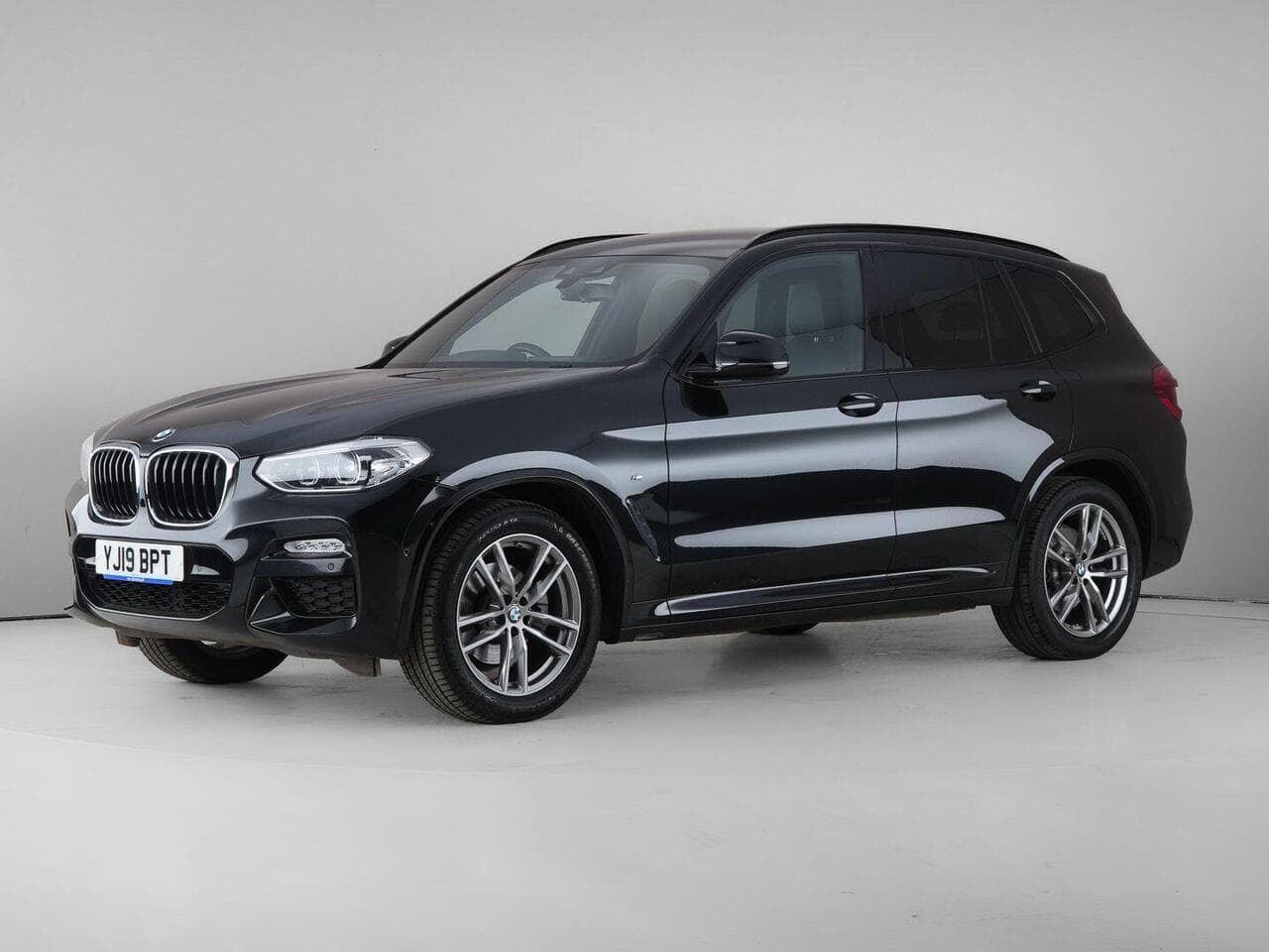 BMW X3 thumbnail Front Left