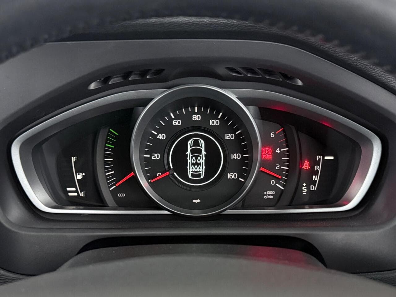 Volvo V40 thumbnail Driver Instruments
