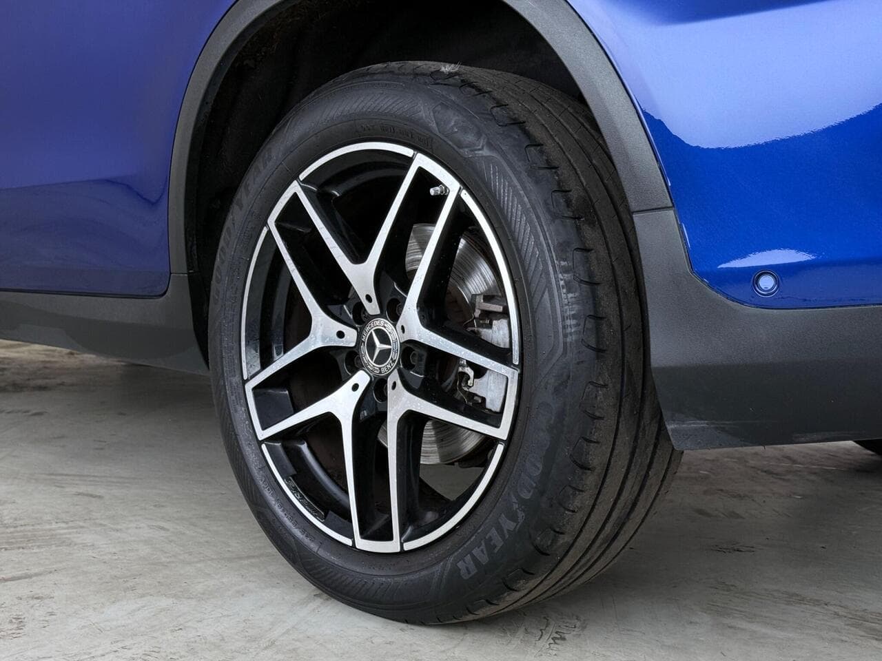 Mercedes-Benz GLC thumbnail Wheel