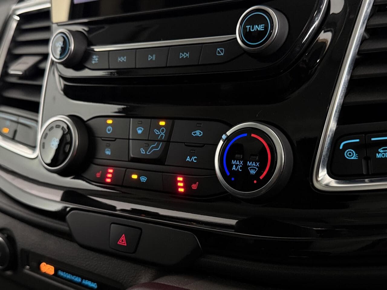 Ford Transit Custom thumbnail Interior Front