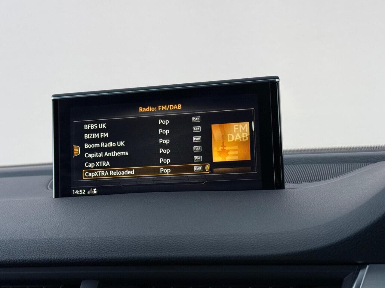 Audi Q7 thumbnail Infotainment System