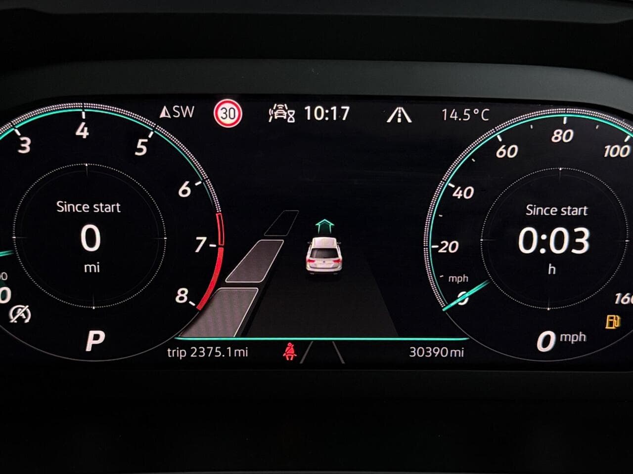 Volkswagen Tiguan thumbnail Driver Instruments