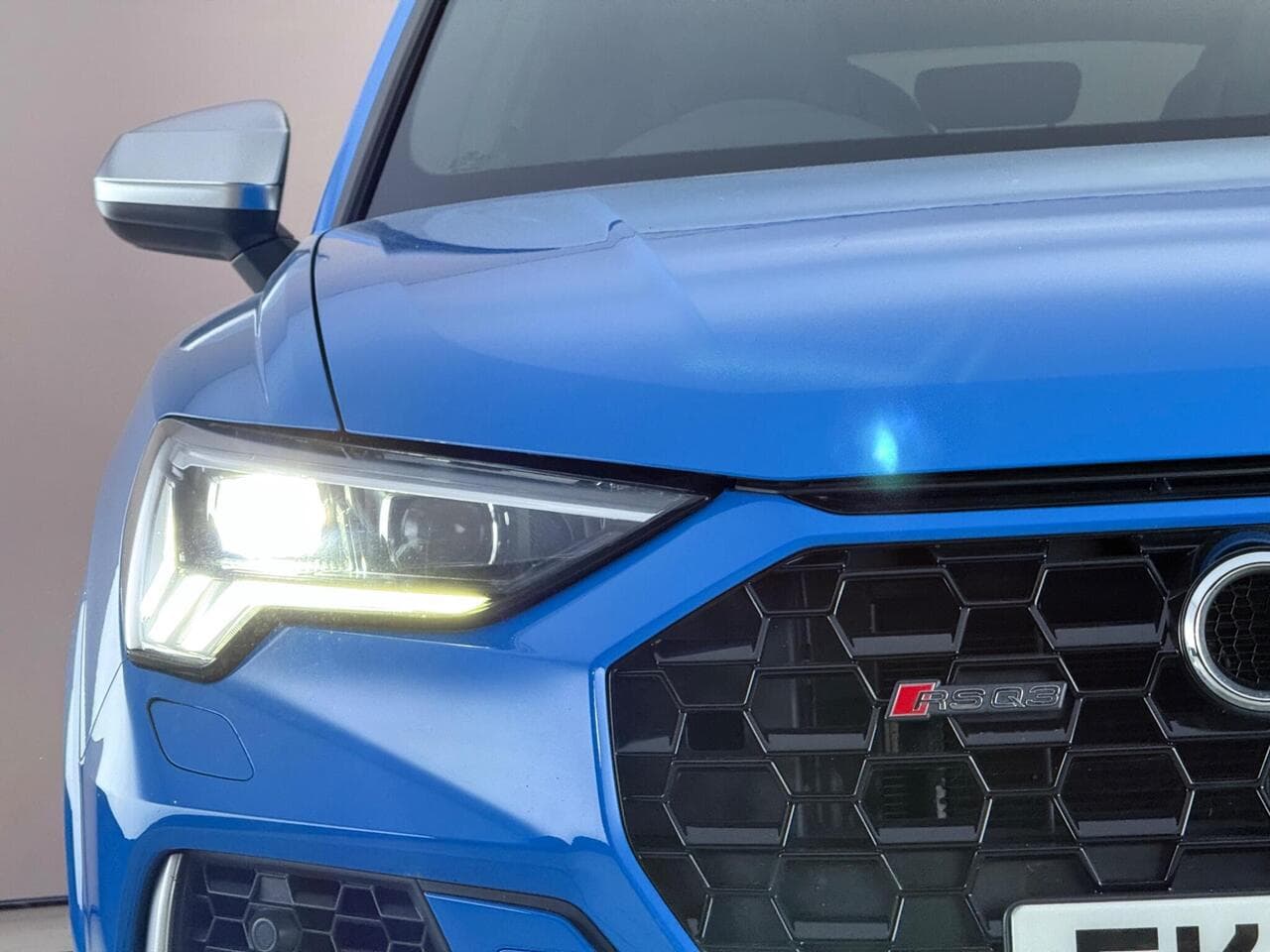 Audi RS Q3 thumbnail Lights Front