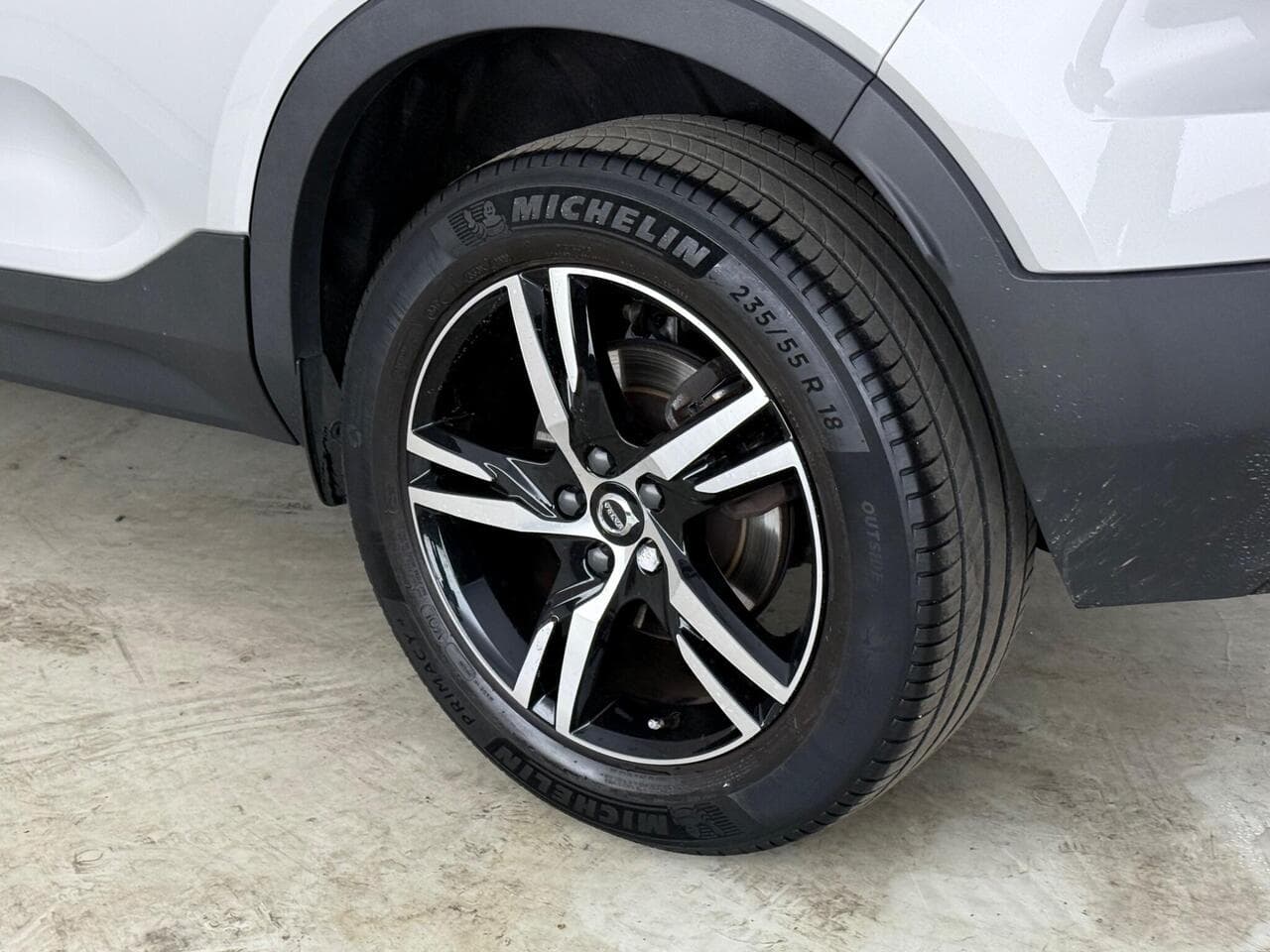 Volvo XC40 thumbnail Wheel