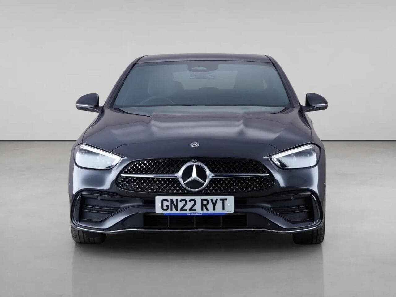 Mercedes-Benz C Class thumbnail Front