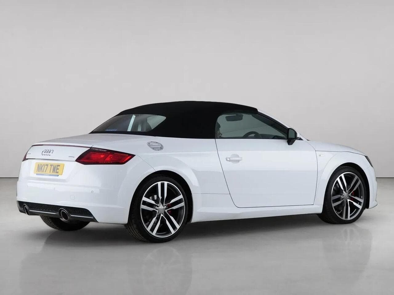 Audi TT thumbnail Rear Right