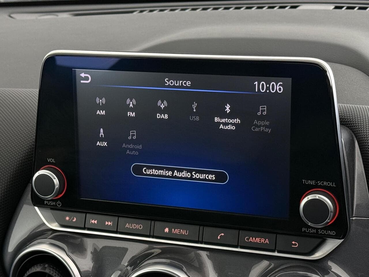 Nissan Juke thumbnail Infotainment System