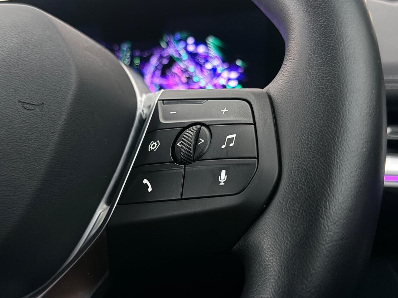 BMW X1 thumbnail Misc Controls