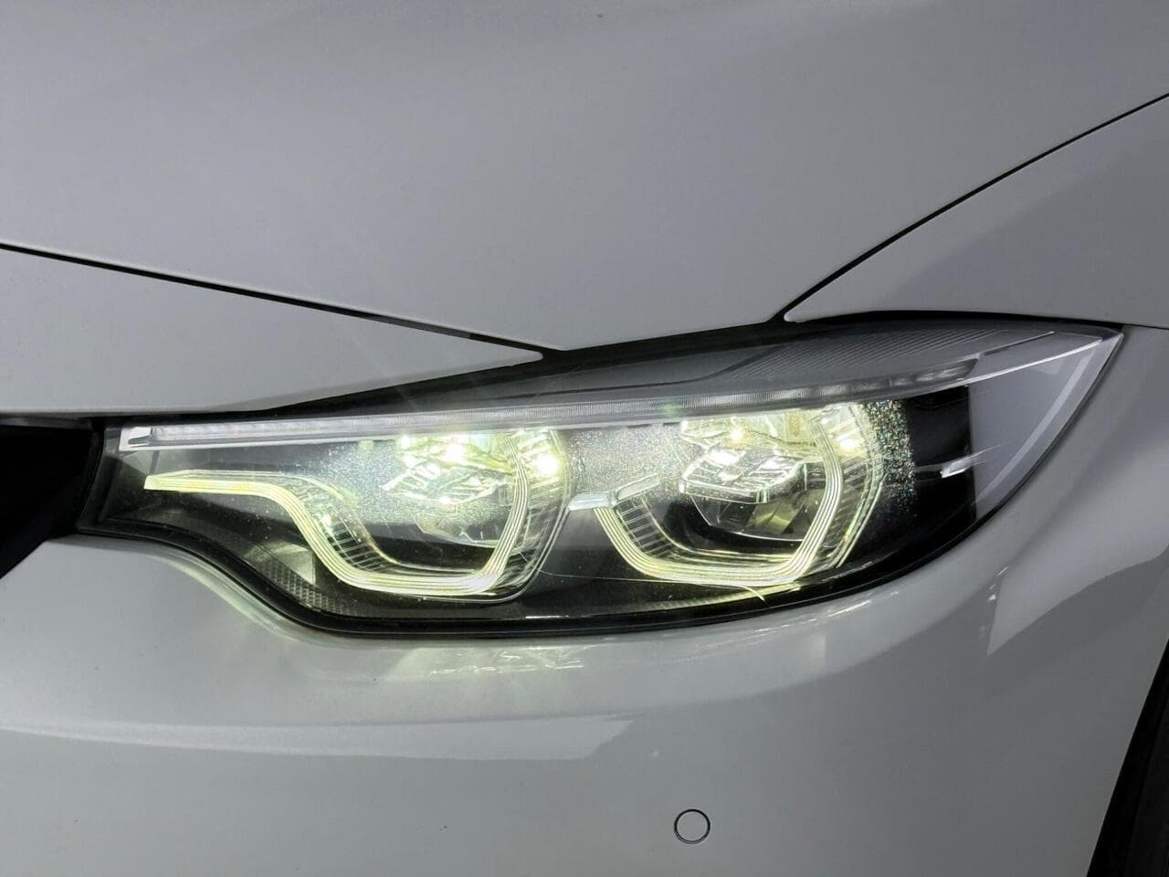 BMW 4 Series Gran Coupe thumbnail Lights Front
