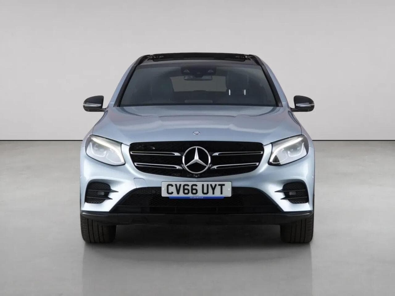 Mercedes-Benz GLC thumbnail Front